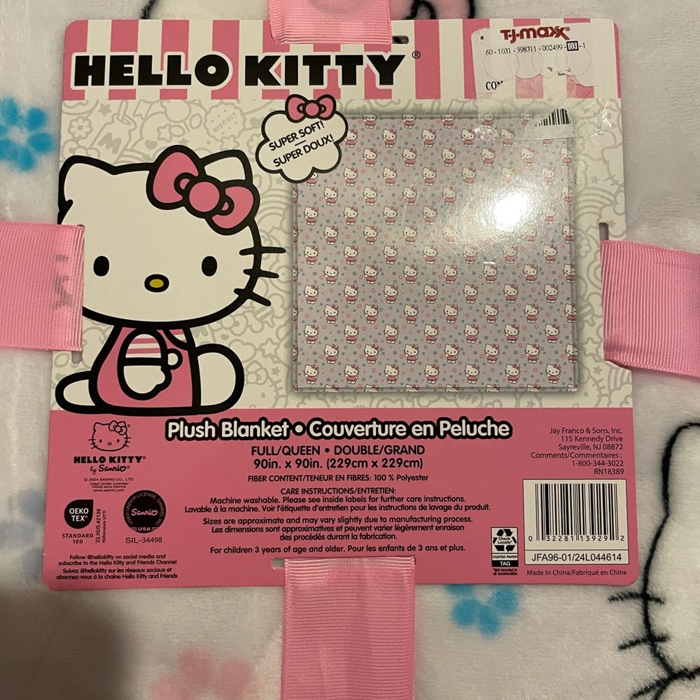 Hello kitty full/queen blanket